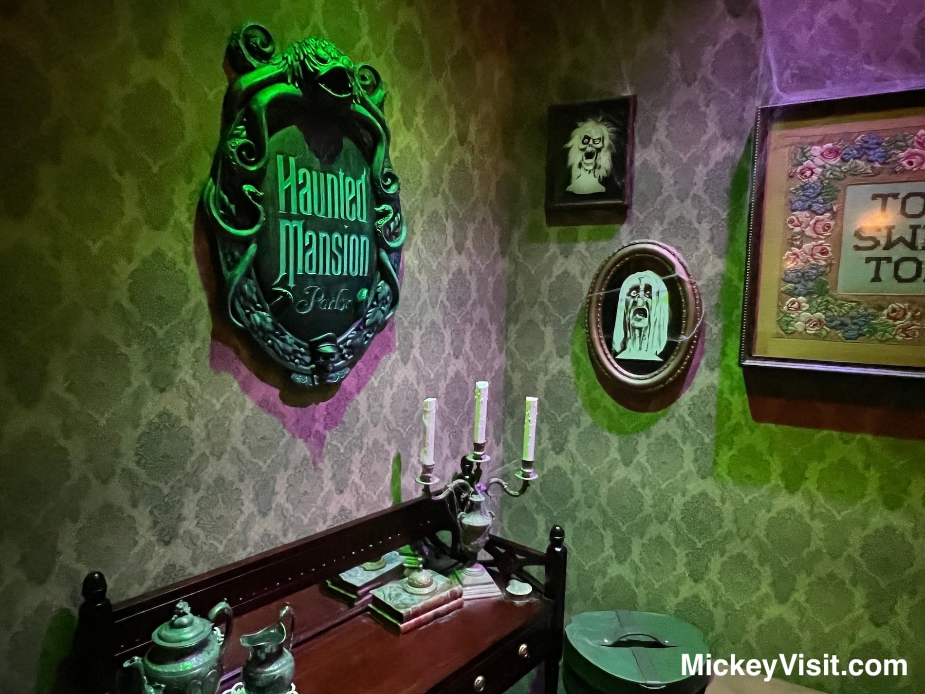Haunted Mansion bar