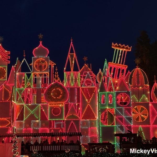 its a small world train