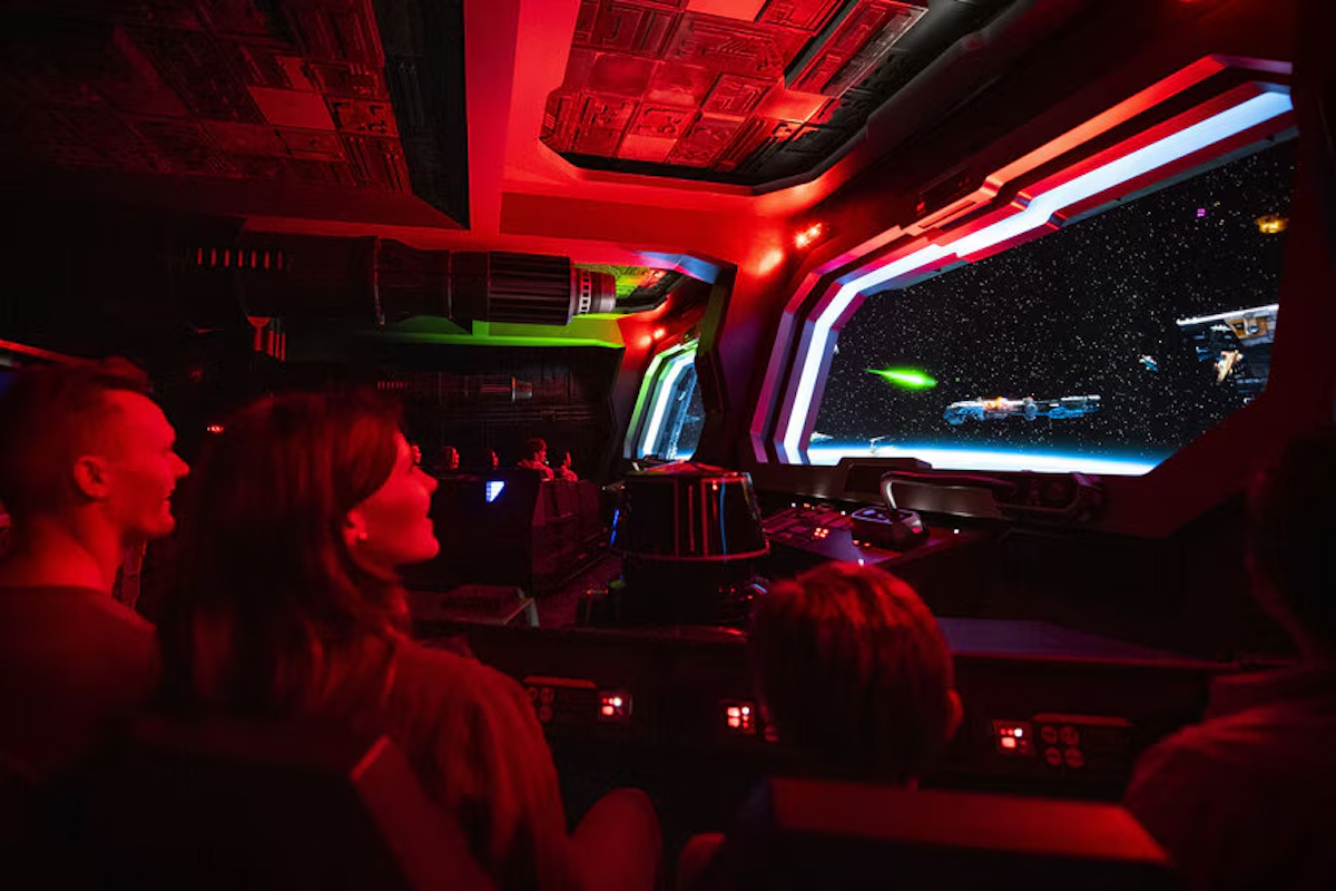 cannon scene star wars rise of the resistance