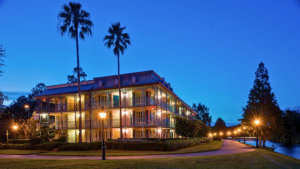 Comparing Disney World Port Orleans Riverside vs French Quarter