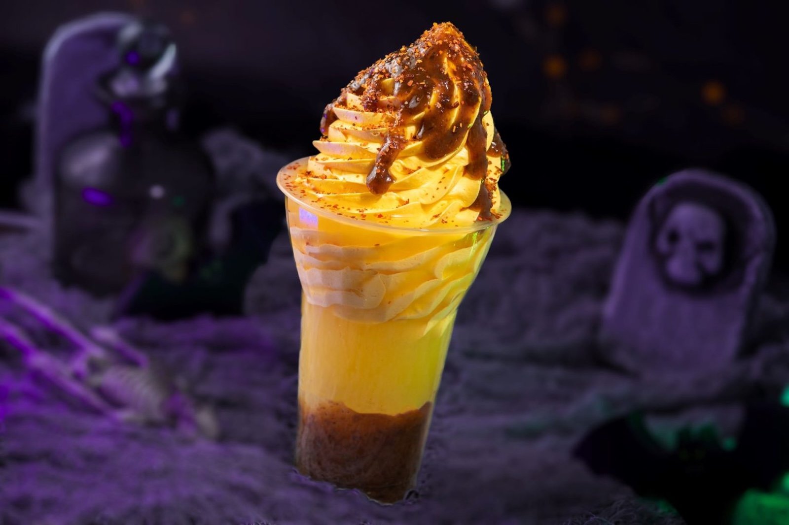 DOLE Whip Mango and Chamoy Float at Aloha Isle Refreshments