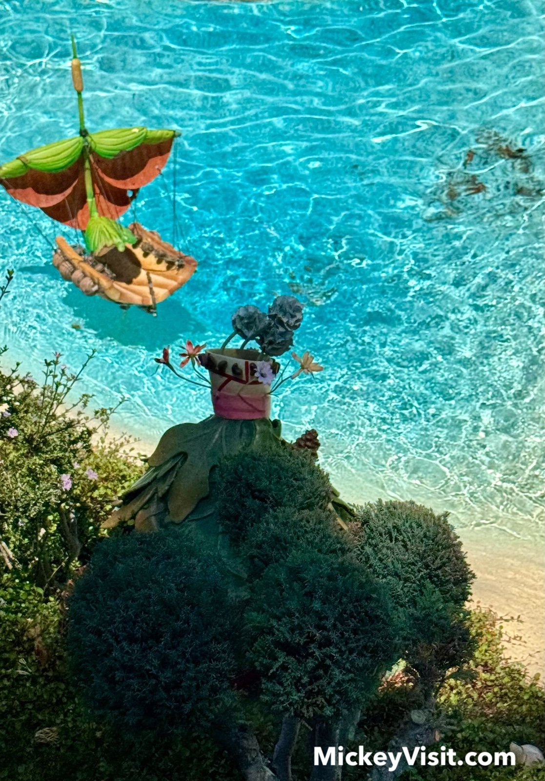 Pixie Hollow at Disneyland boat