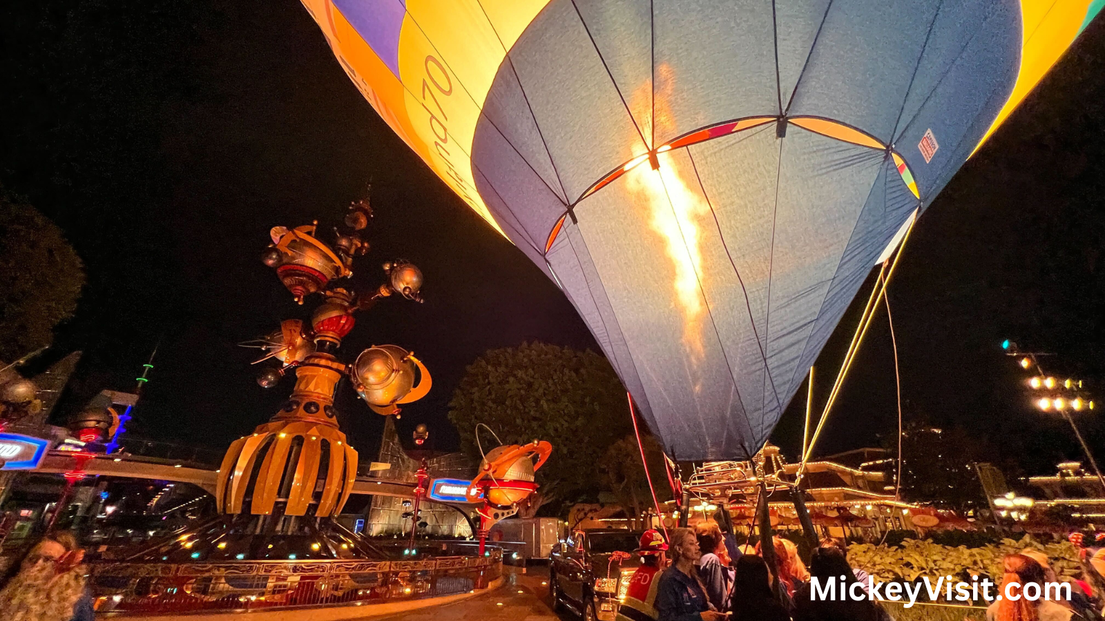 Disneyland 70th hot air balloon
