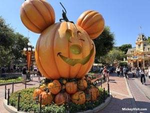 Mickey pumpkin on Main Street Disneyland