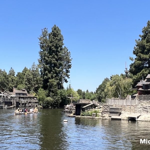 Rivers of America Tom Sawyer Island and canoes
