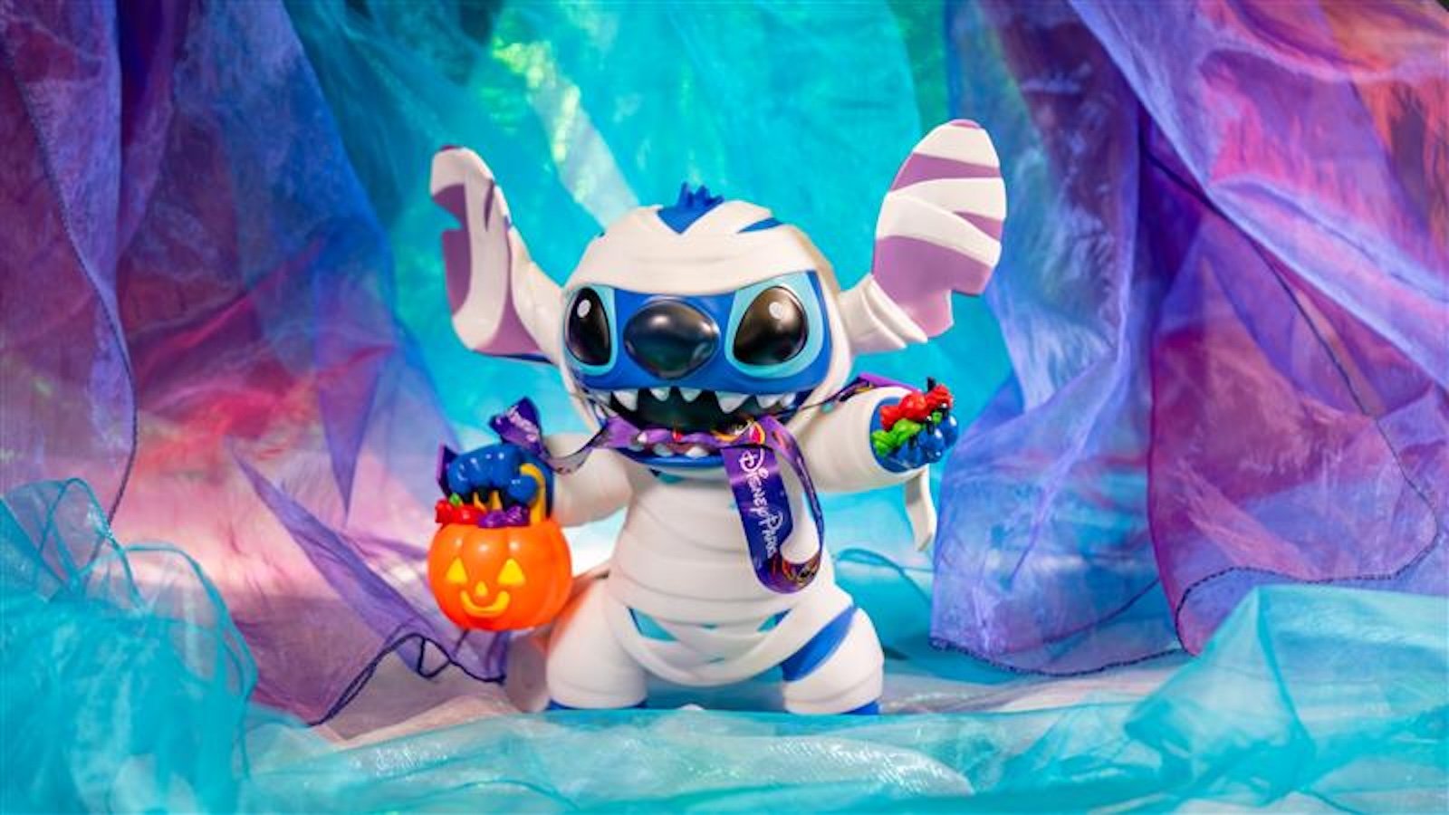 Halloween Stitch mummy popcorn bucket