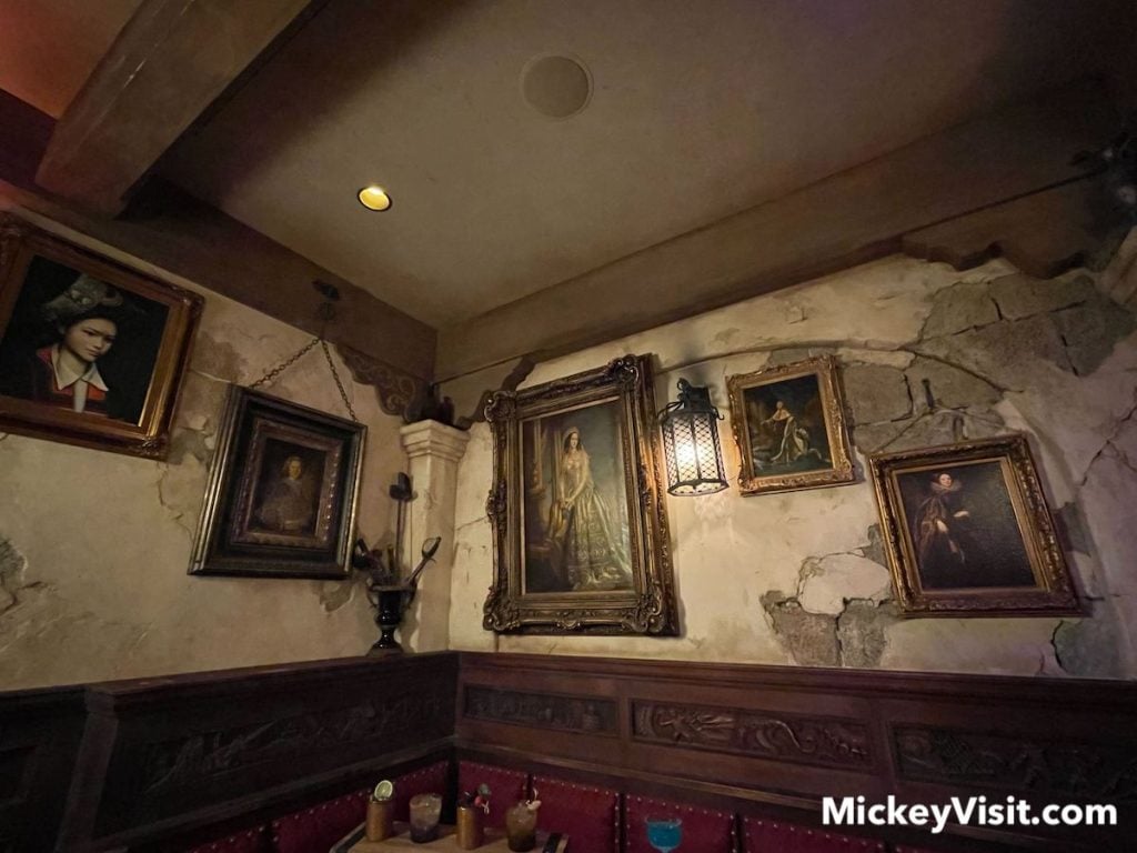 pirates bar corner beak and barrel