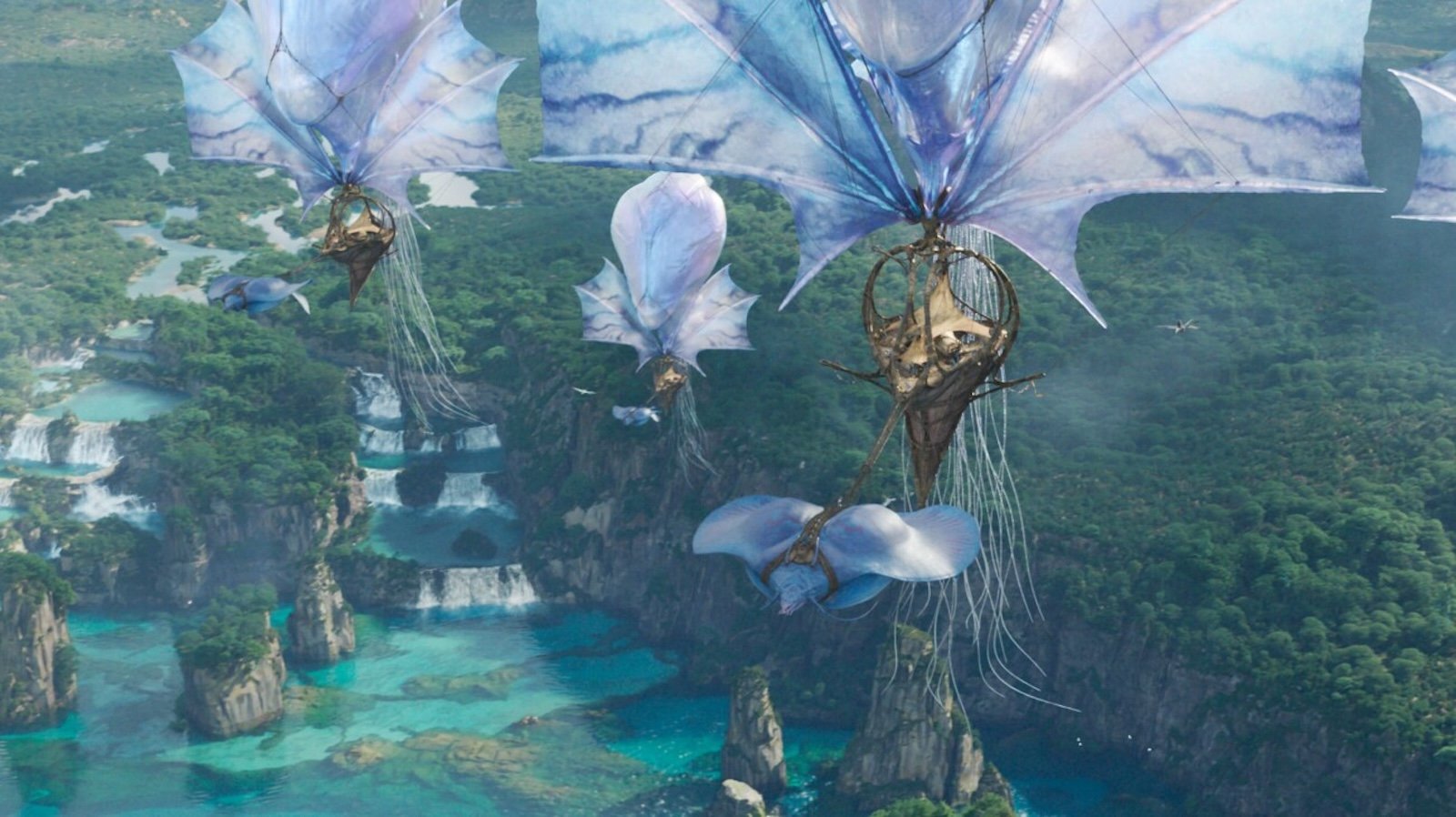 new still from Avatar Fire and Ash trailer