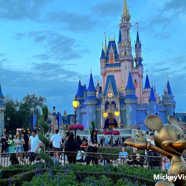Magic Kingdom Cinderella Castle at dusk