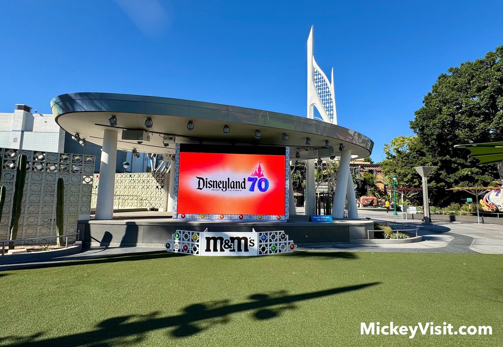 Downtown Disney Halloween movies