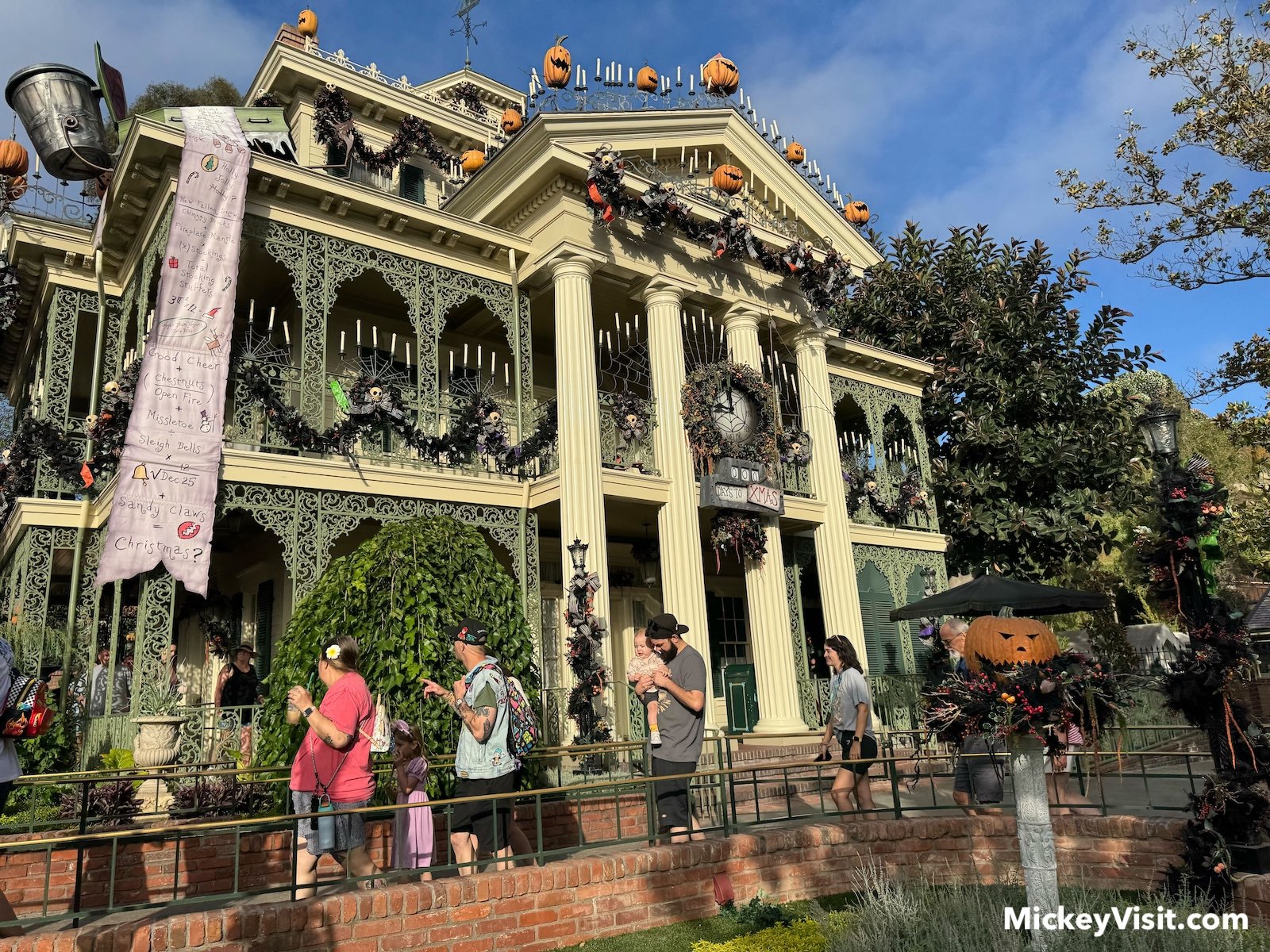 Haunted Mansion Holiday outdoor queue