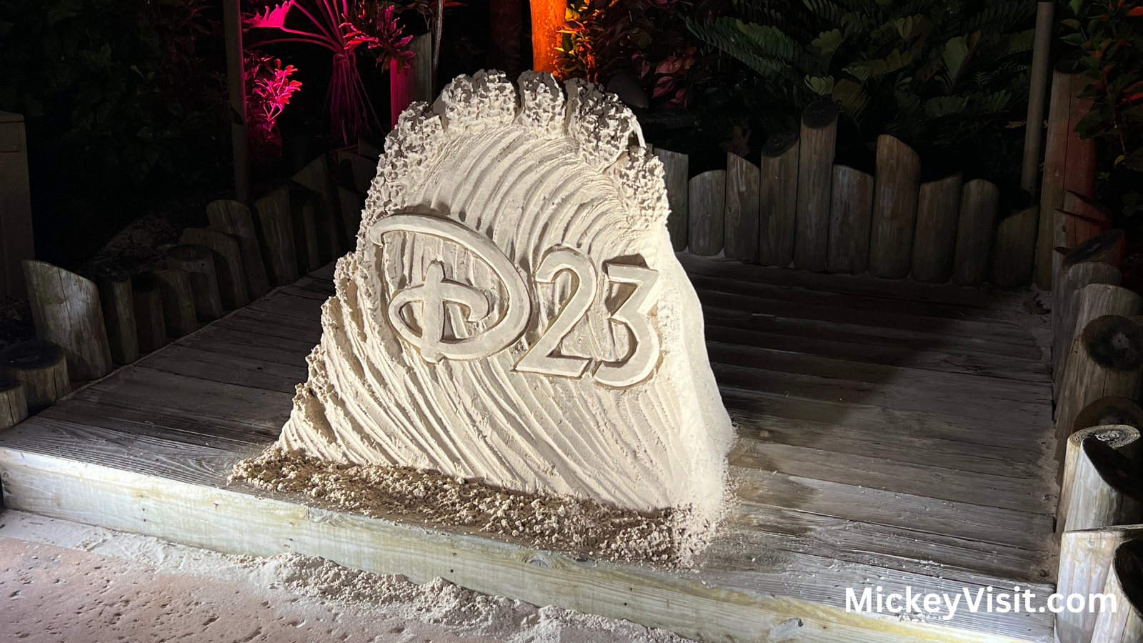 D23 sand sculpture