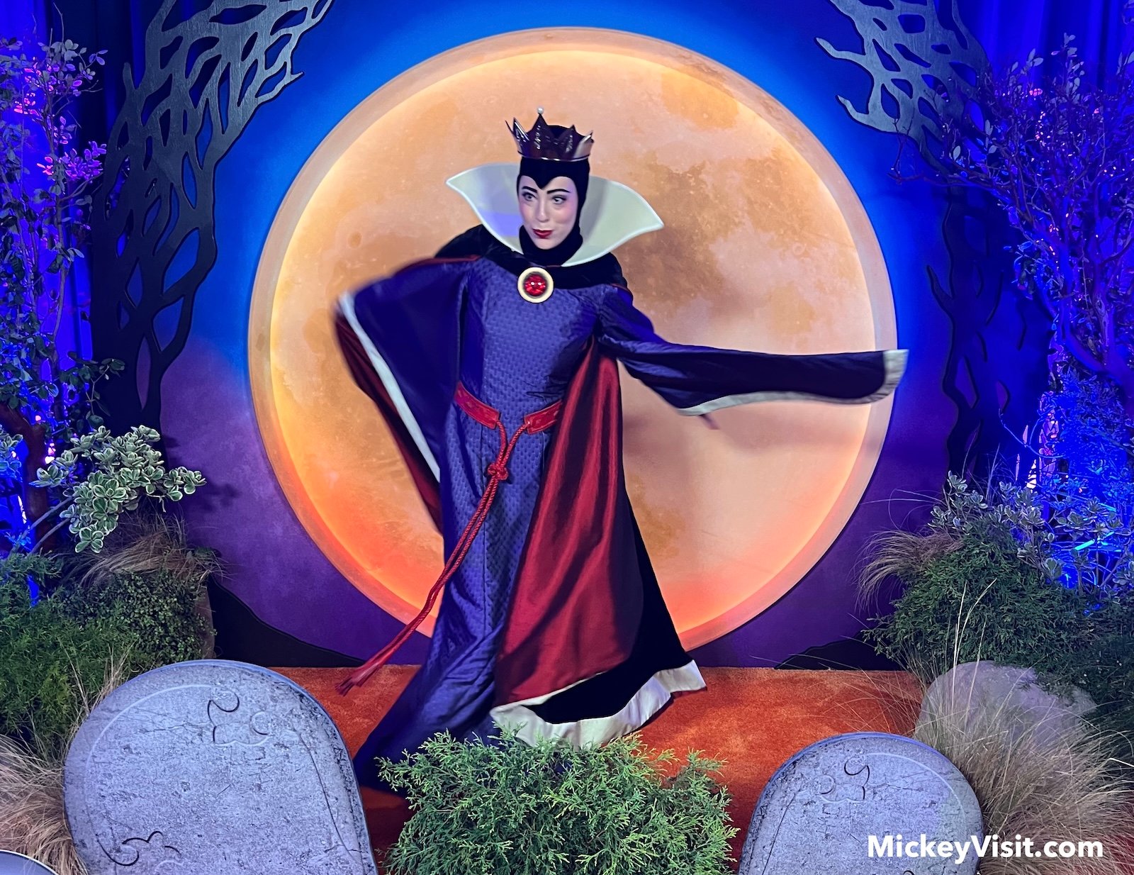Evil Queen at Disneyland Halloween