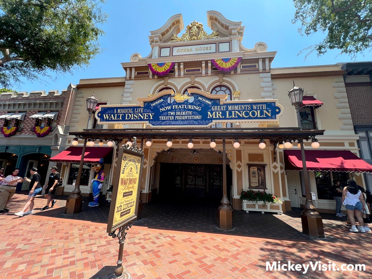 disneyland great moments with mr lincoln