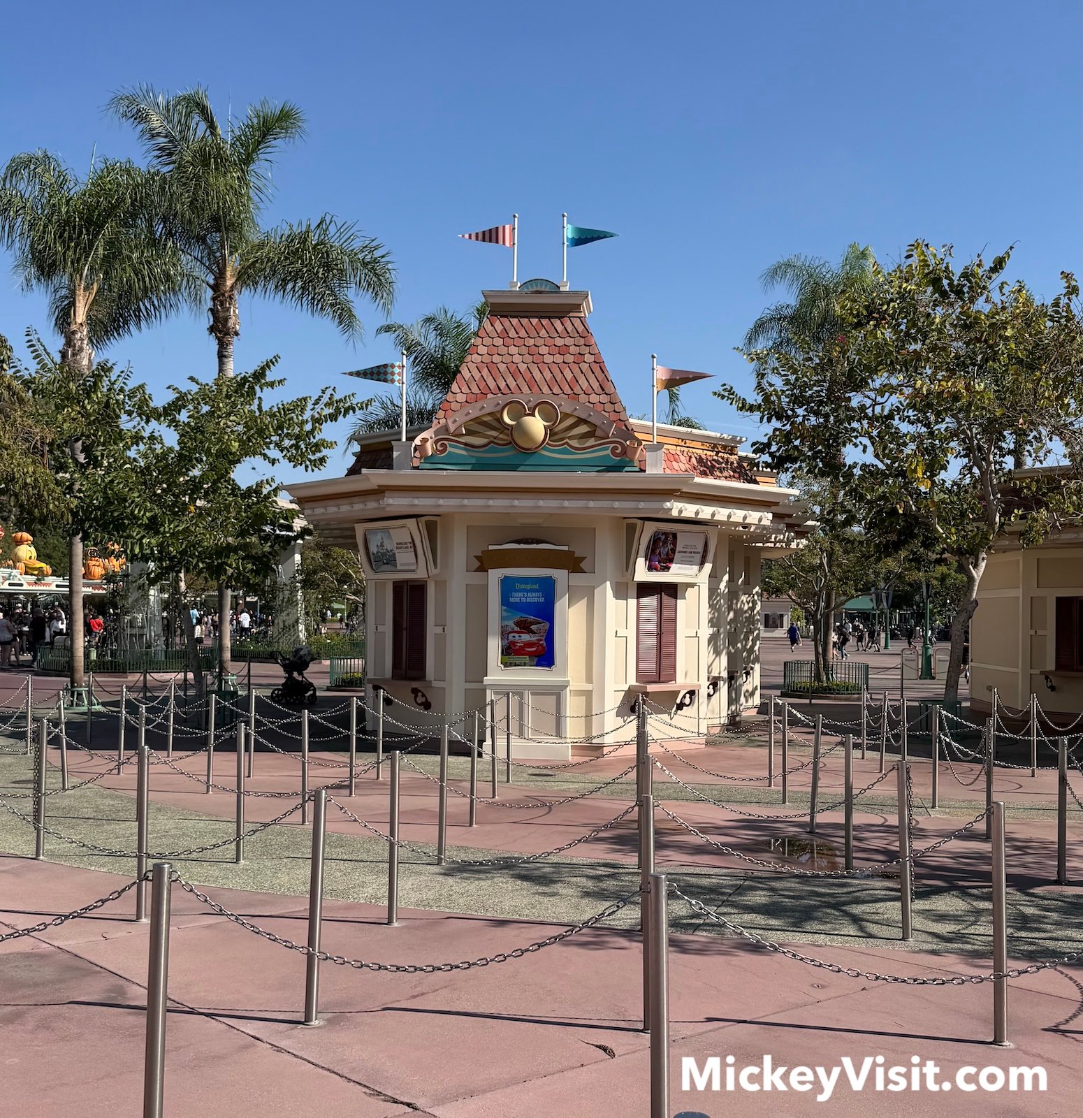 Disneyland empty ticket booth