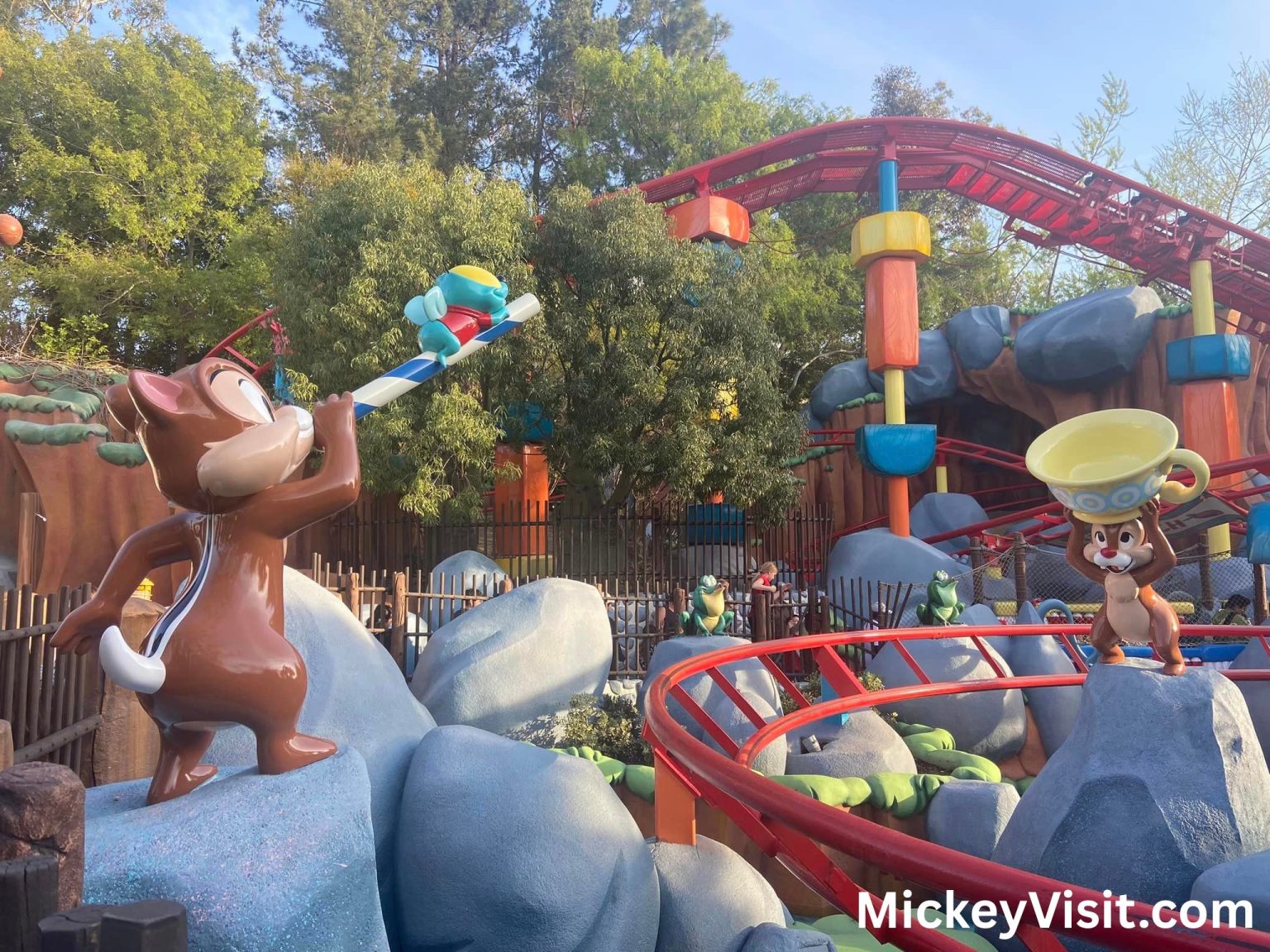Top 10 Fastest Rides at Disneyland Ranked by Actual Speeds