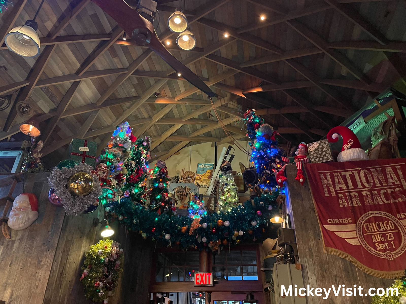 Jock Lindseys Hangar Bar