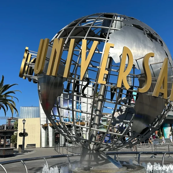 universal studios hollywood globe