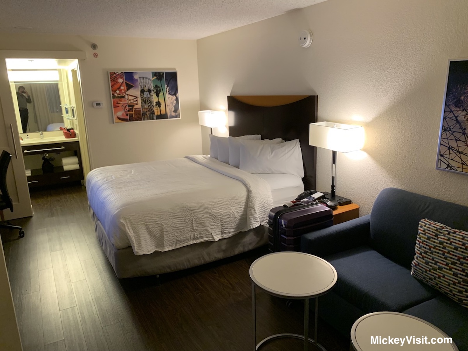 Fairfield Inn Anaheim guest room