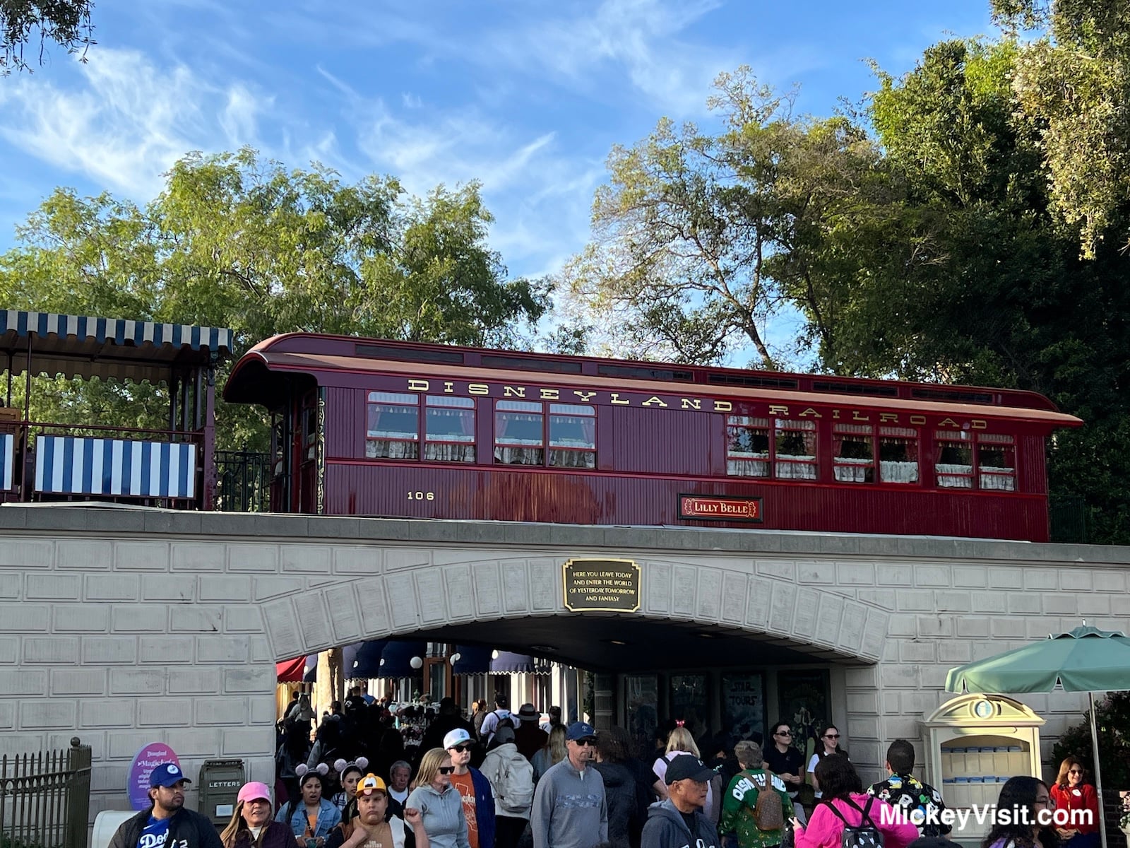 Lilly Belle train car