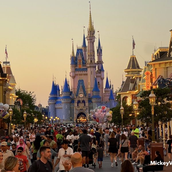 disney world magic kingdom main street usa