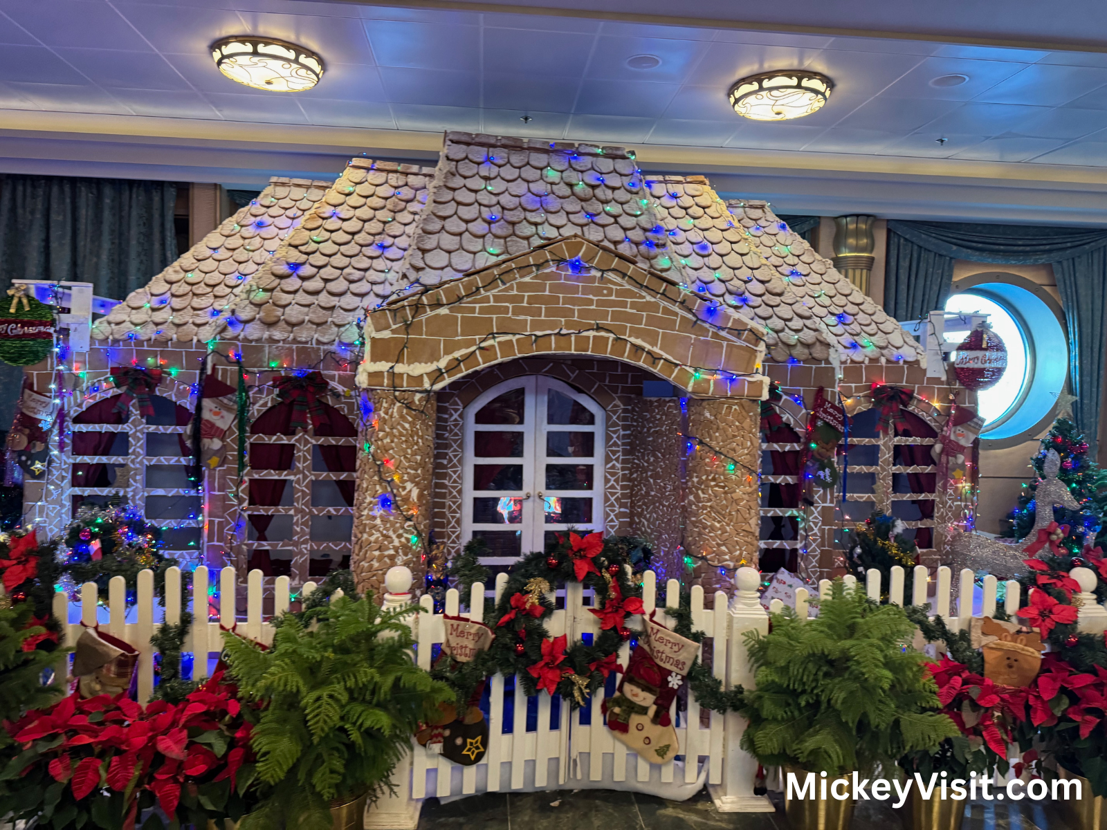Gingerbread house disne cruise