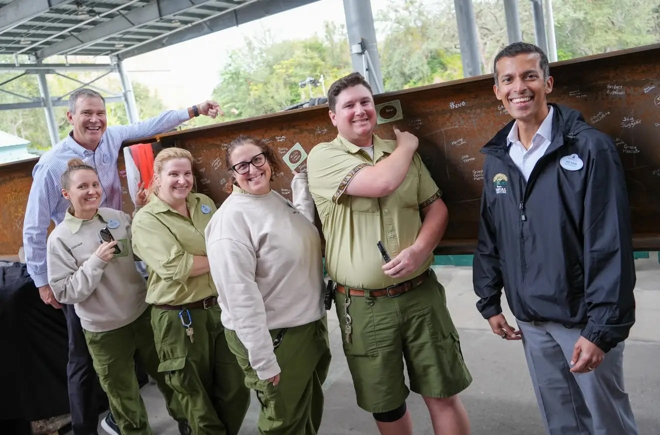 Animal Kingdom signing