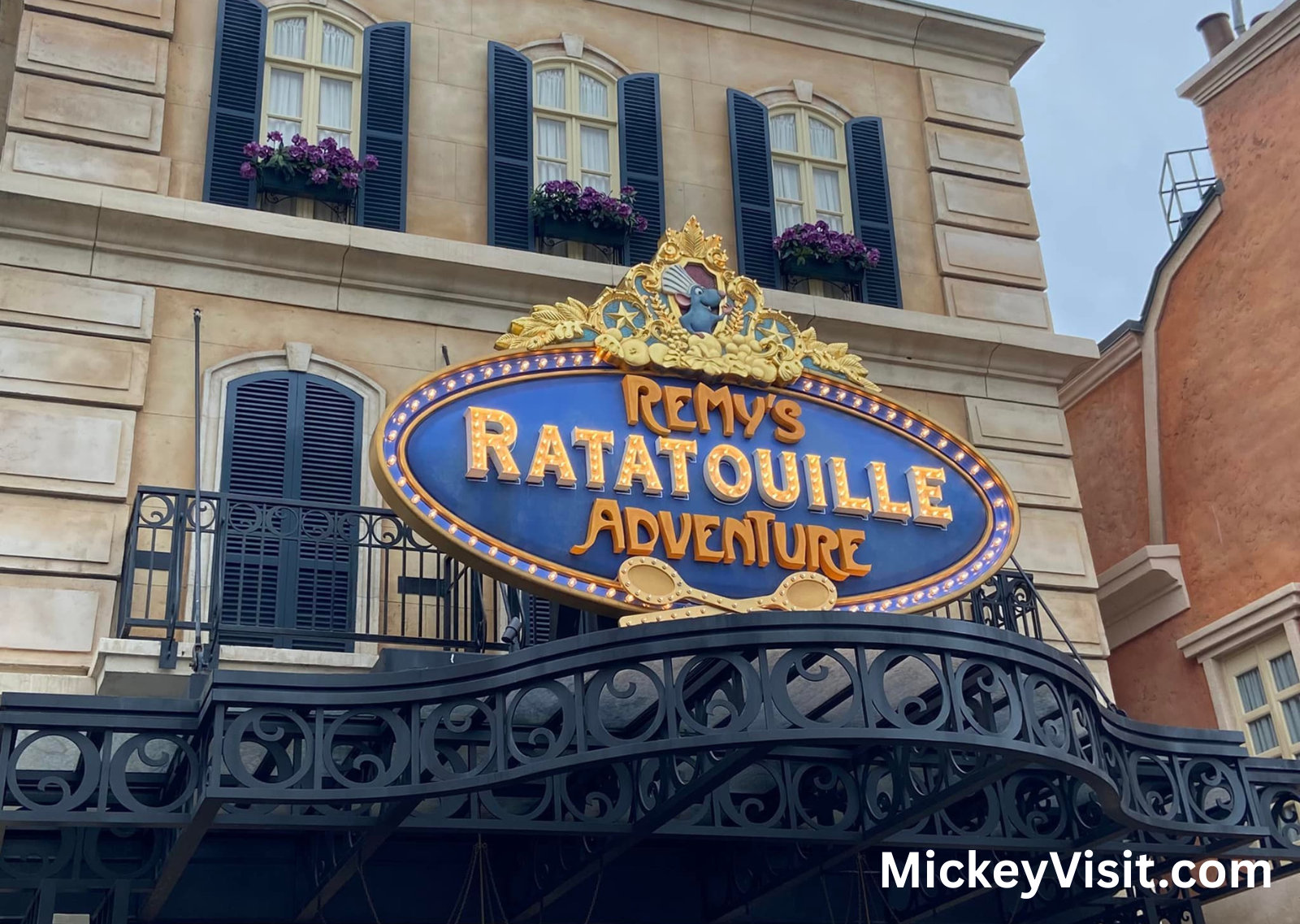 Welcome sign for Remy's Ratatouille Adventure