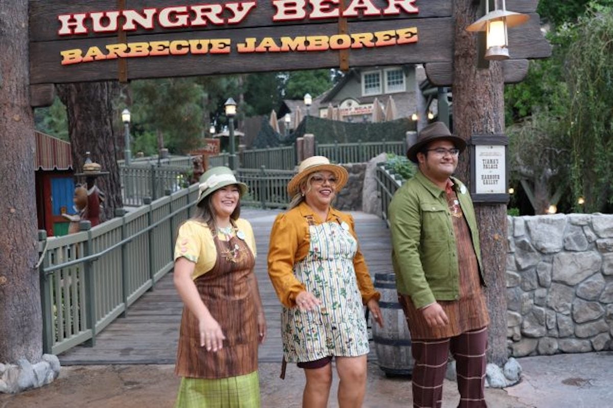 disneyland cast members seen in bayou country
