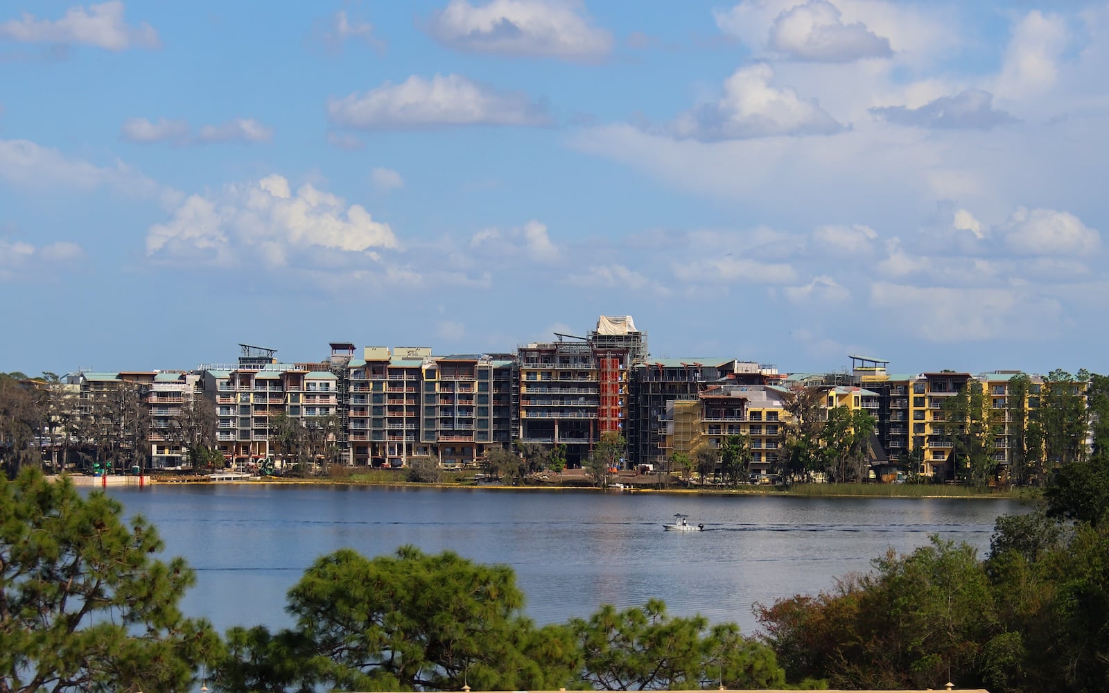 Lakeshore Lodge construction