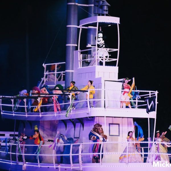 Fantasmic! finale boat