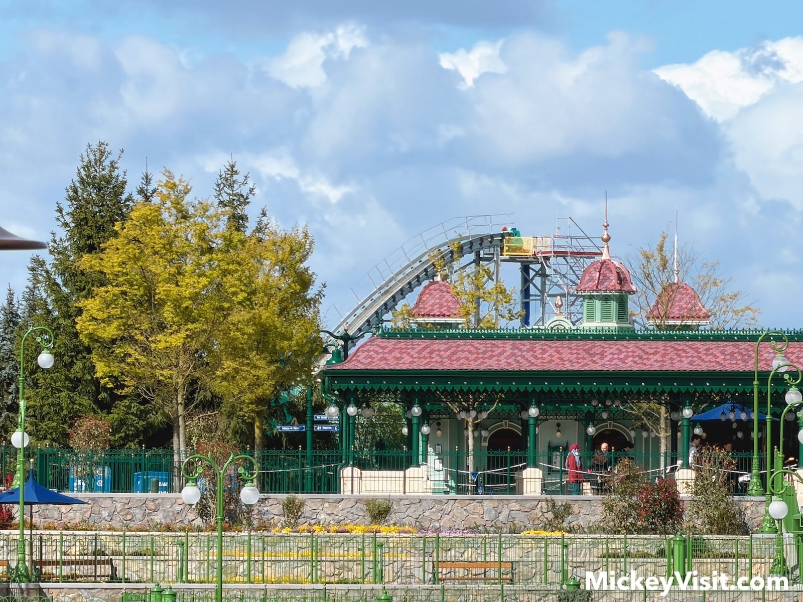 Lion King ride track test