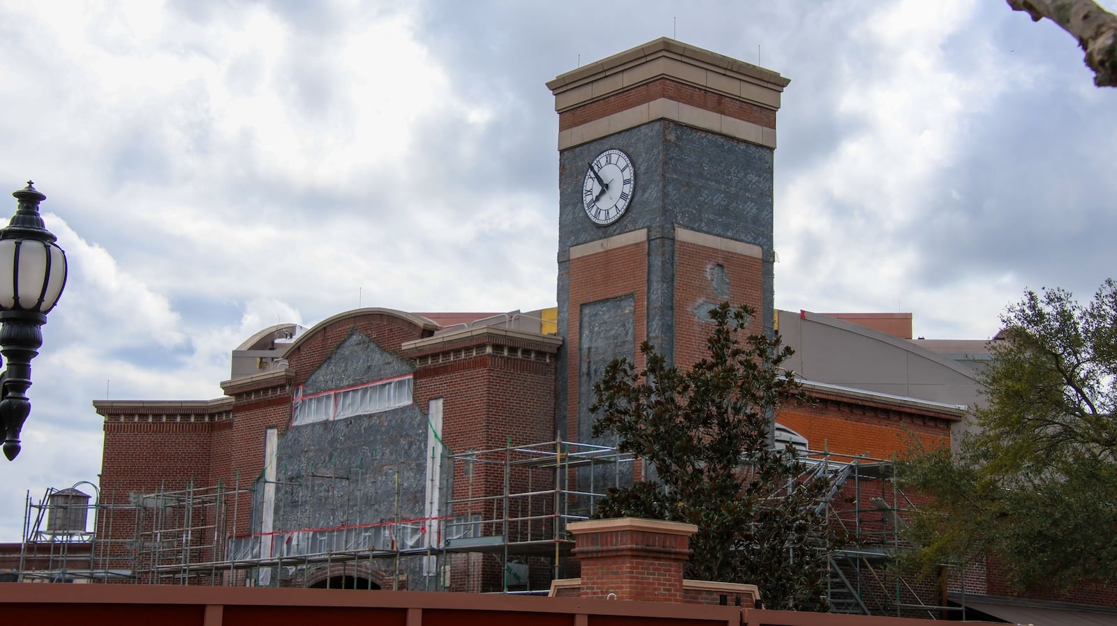 Monstropolis theater construction