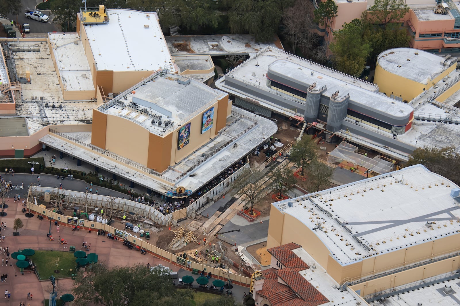 Walt Disney Studios construction