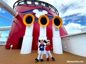 disney cruise line mickey and minnie