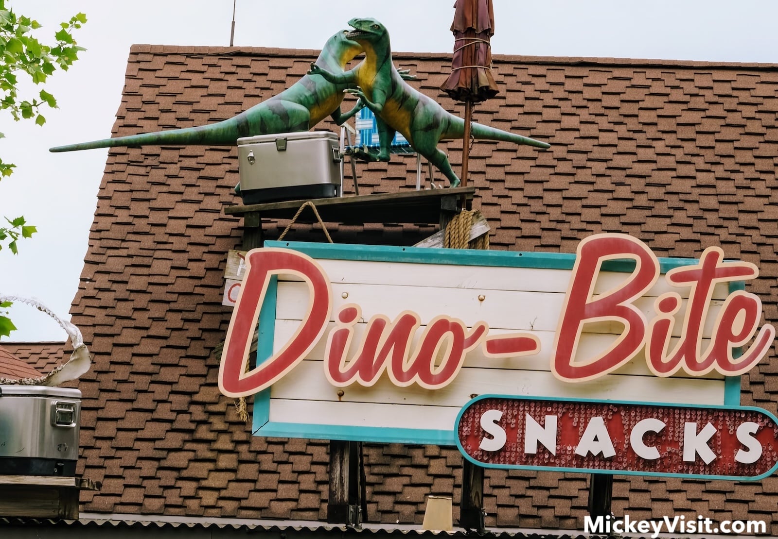 Dino-Bite Snacks sign
