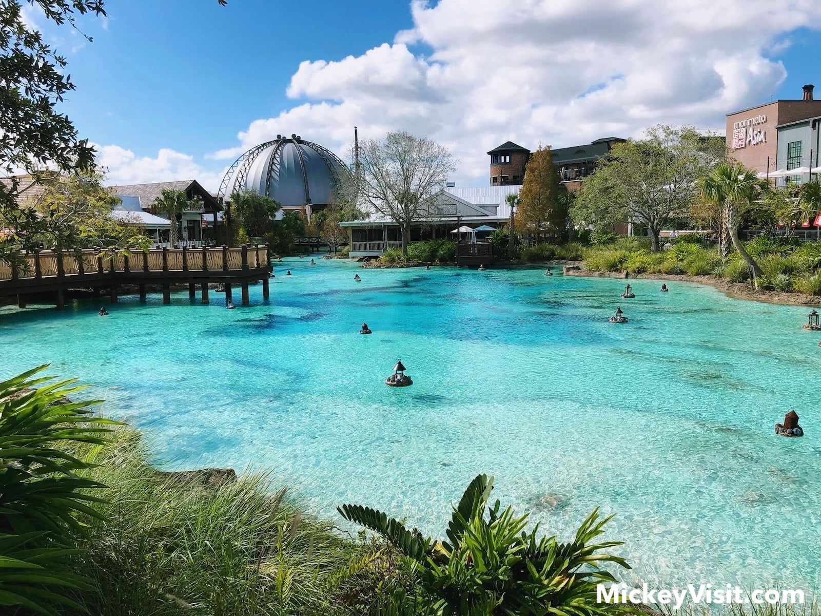 Disney Springs water