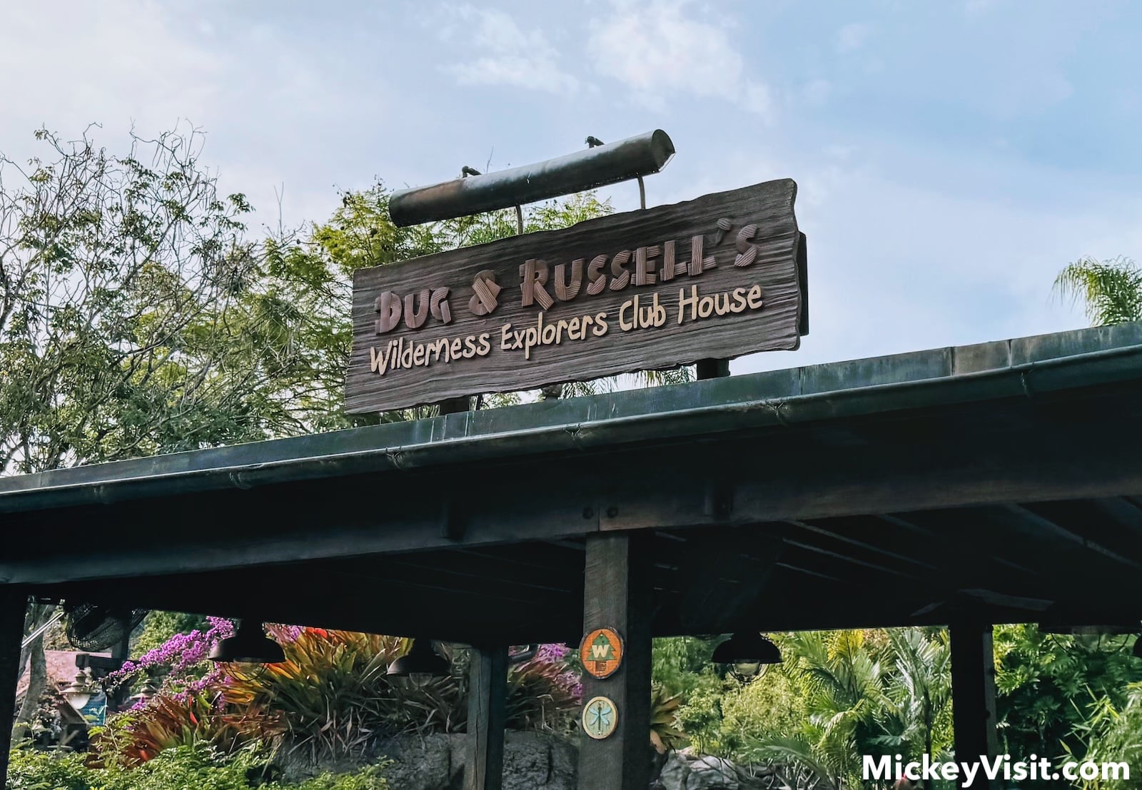 Dug & Russell's Club House sign