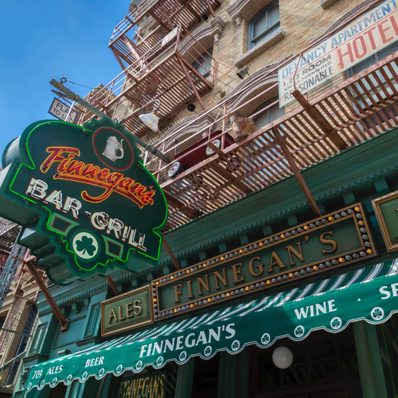 Finnegan's Bar & Grill