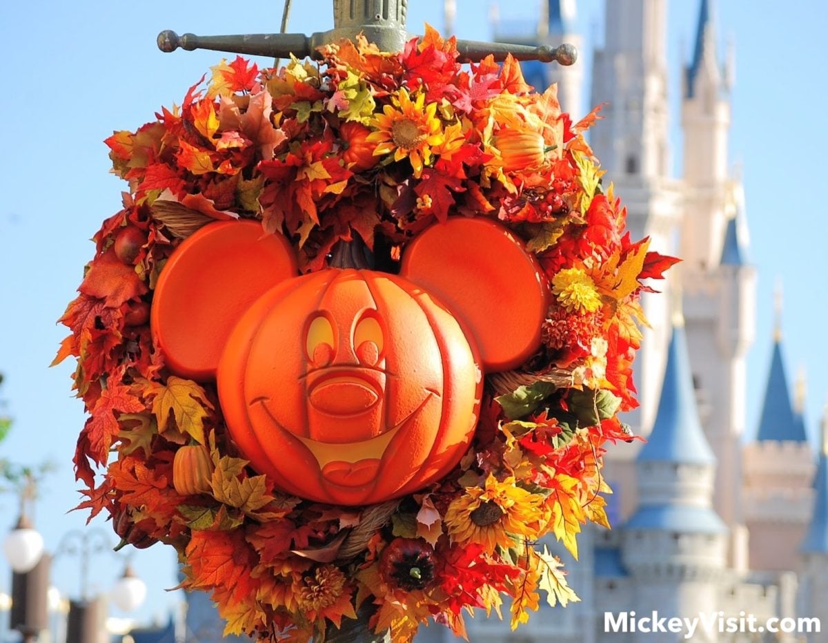 Mickey Mouse pumpkin