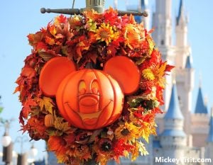 Mickey Mouse pumpkin
