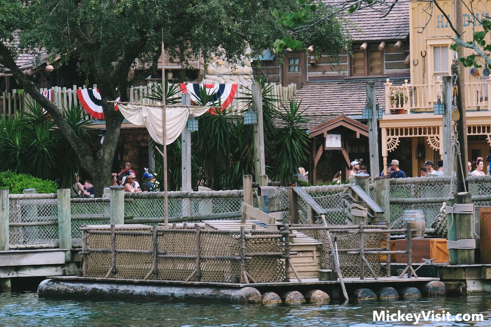 Rafts to Tom Sawyer Island