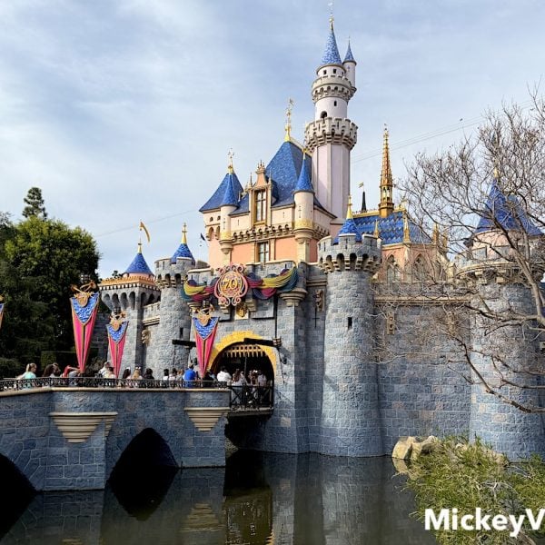 disneyland sleeping beauty castle