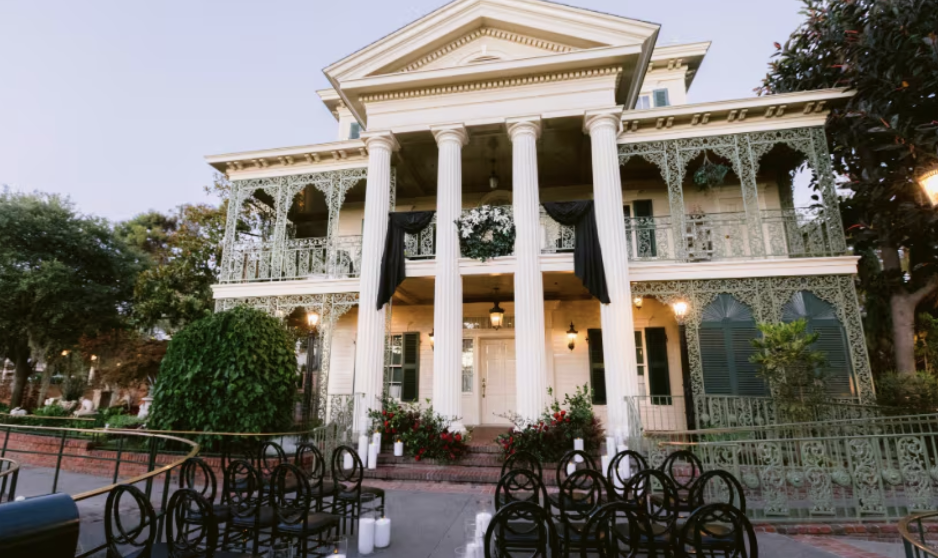 Haunted Mansion wedding
