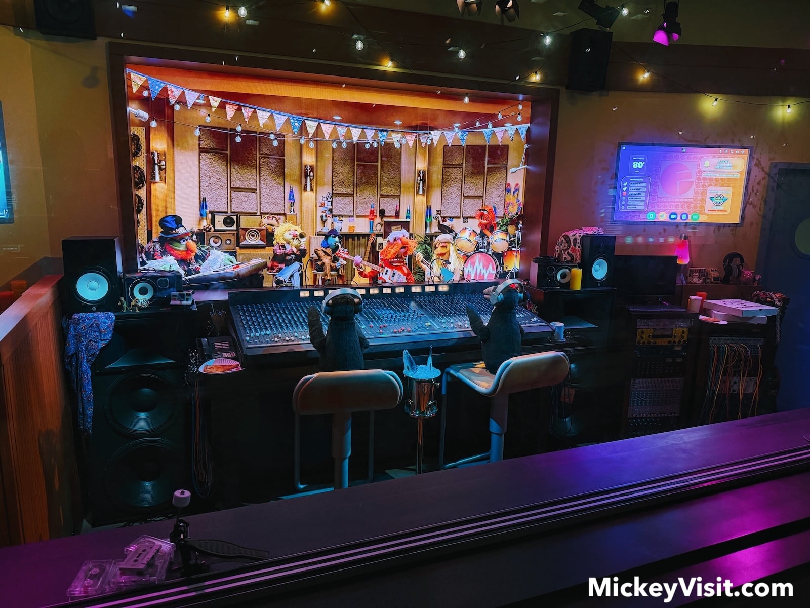 Electric Mayhem band