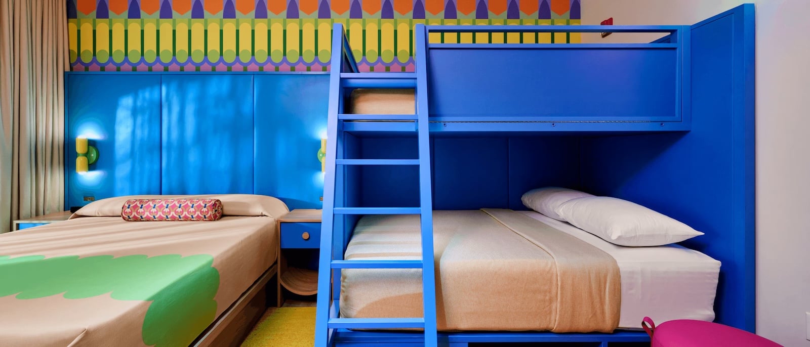 Universal Kids hotel room