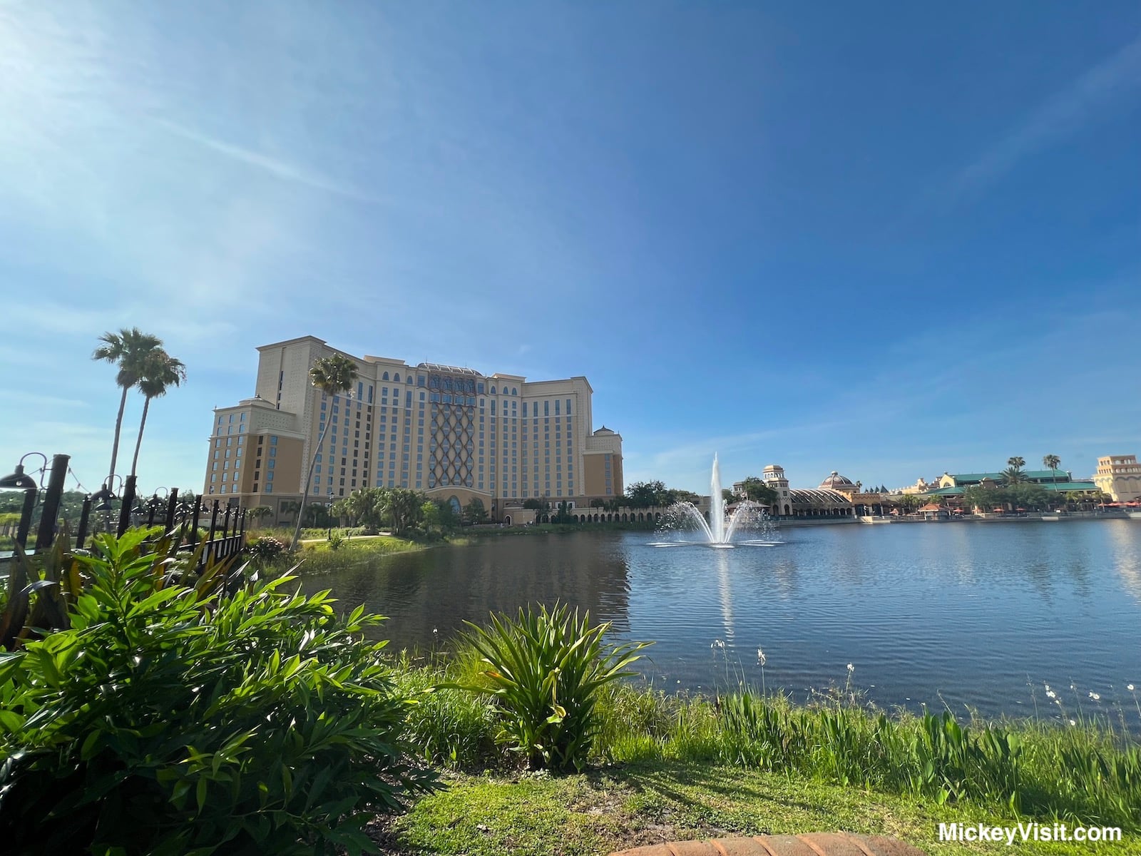 Disney World Coronado Springs water