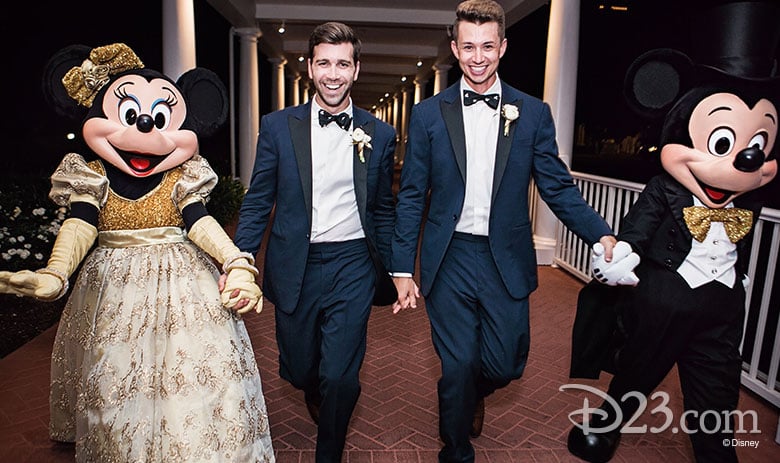 Mickey Mouse couple