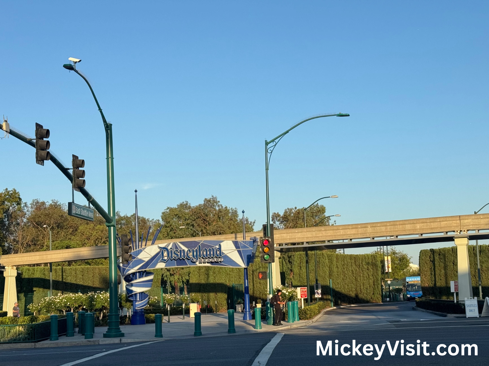 Disneyland sign
