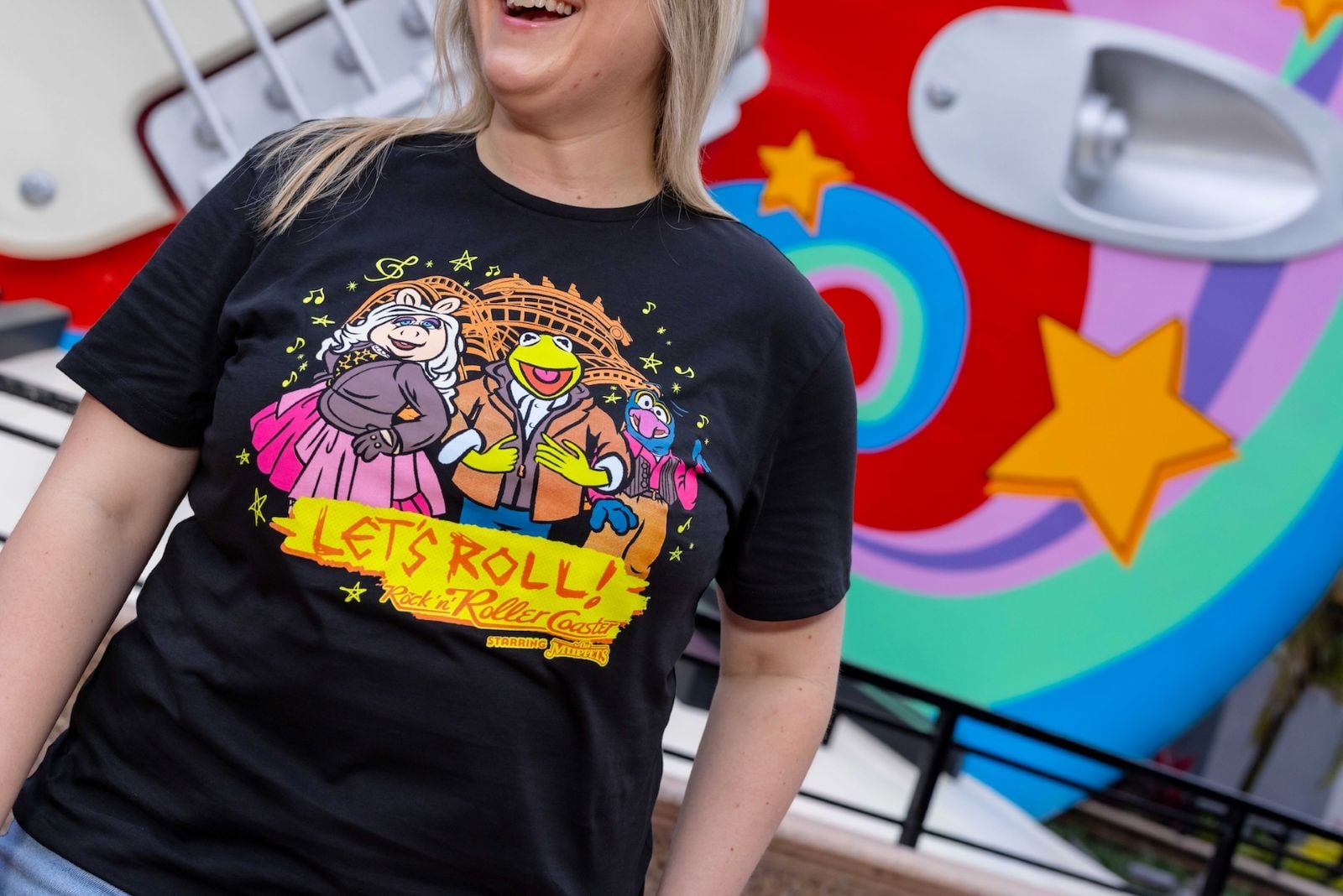 New Rock 'n' Roller Coaster Starring the Muppets black T-shirt